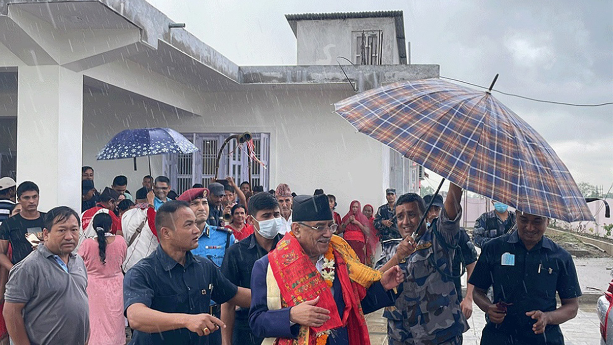 नयाँ घरमा सरे प्रचण्ड